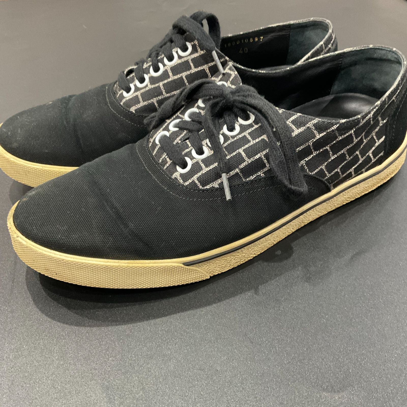 セリーヌ スニーカー