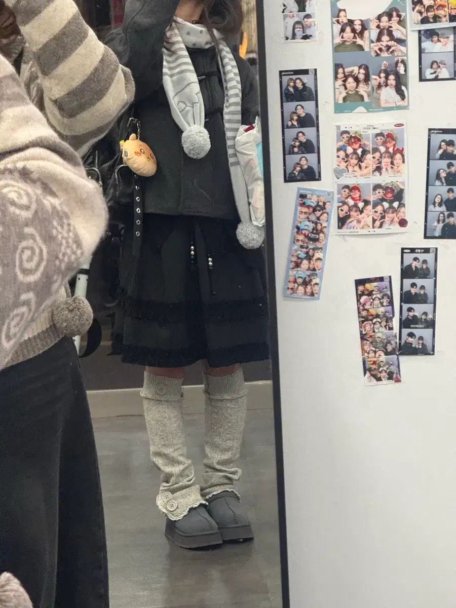 ハグユアースキン ボタン ニット レッグウォーマー グレー