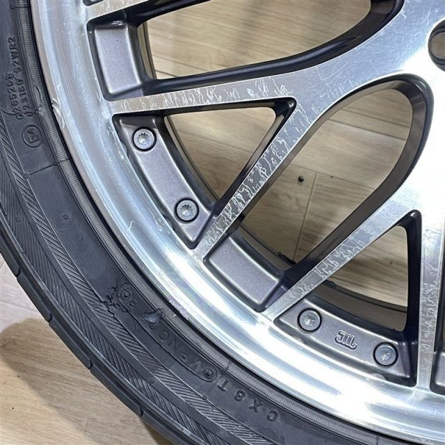 ロクサーニマルチフォルケッタ 8