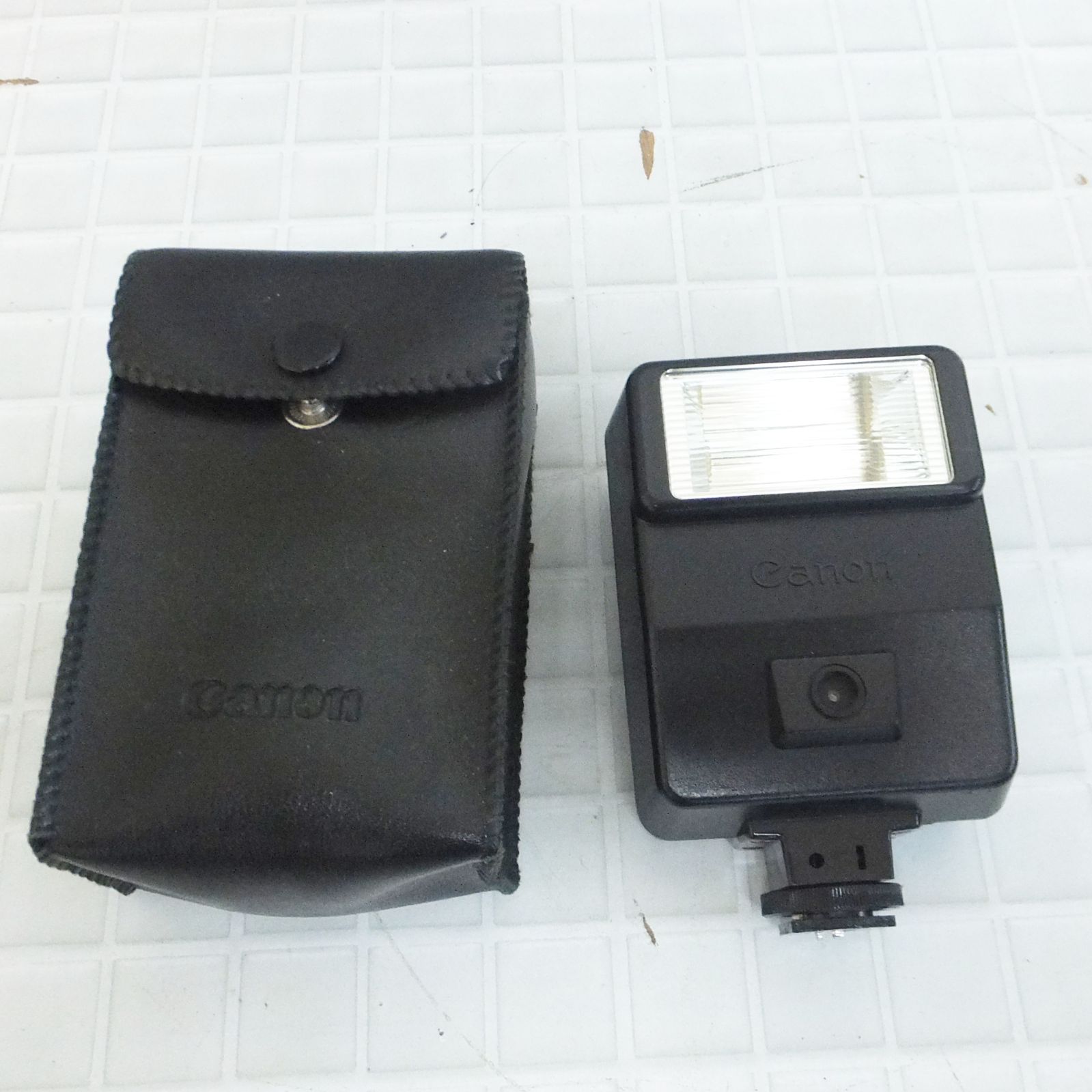 R649【激安】ジャンク カメラ アクセサリーなど まとめ売り 中古 /5