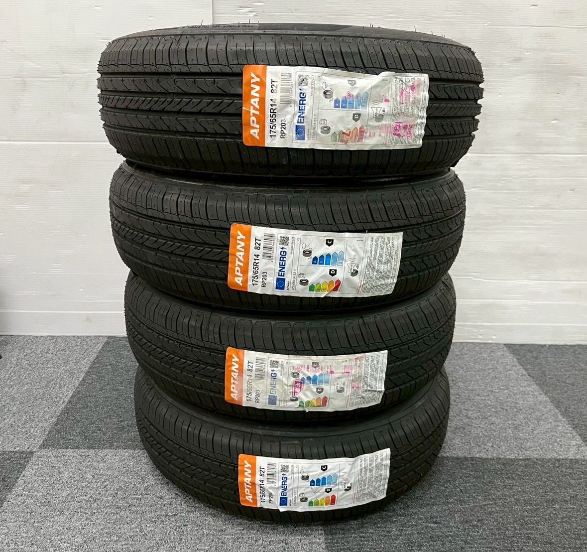 2512 45 06 175 65 R 14 4本セット 製造 サマータイヤ APTANY RP 203