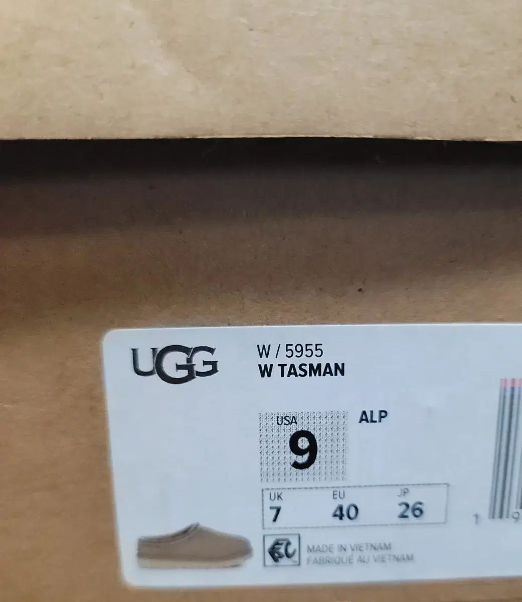 ウィメンズ タスマン