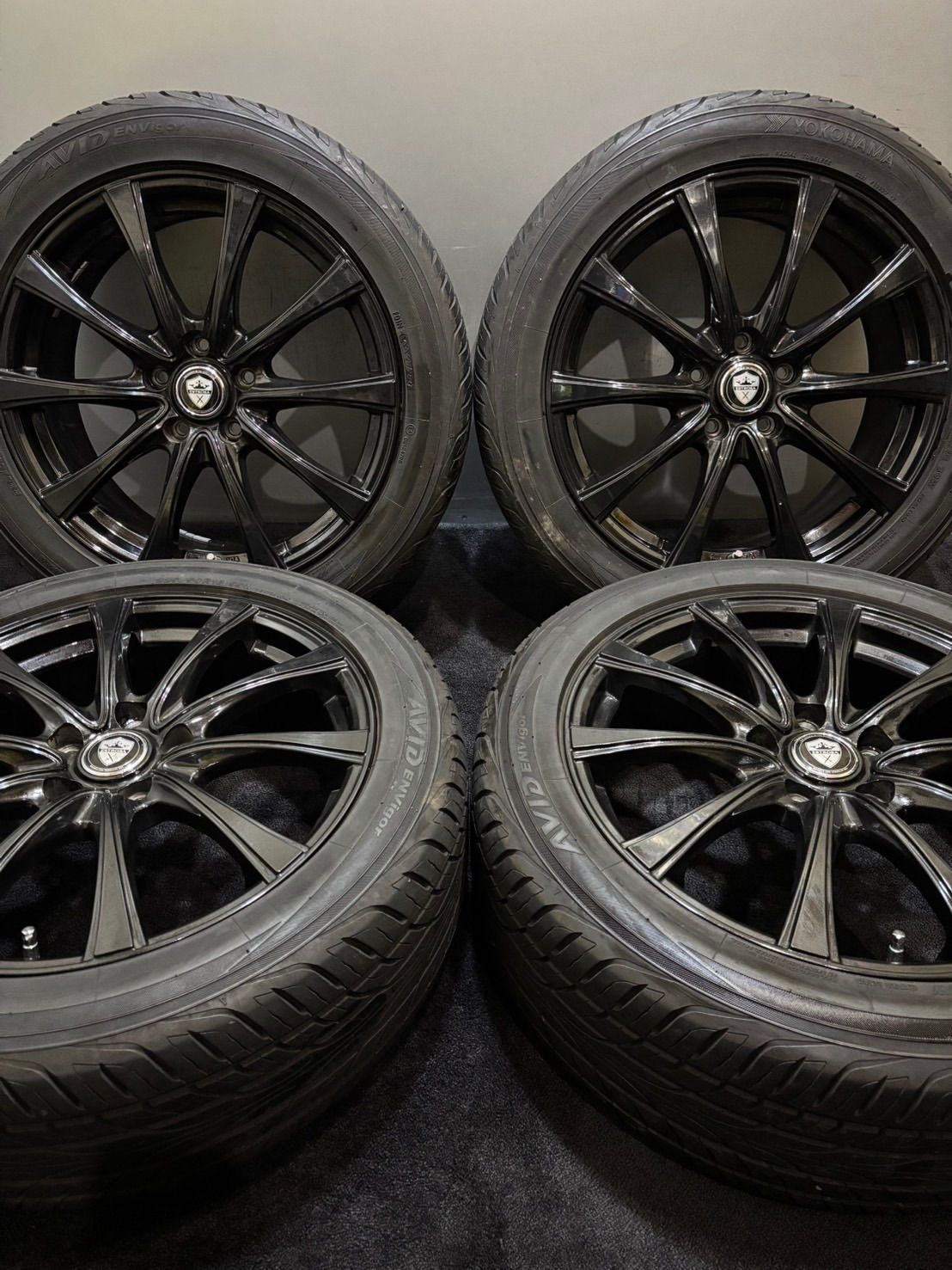 225 50 R 18 AVID ENVigor 22年製 ESTROSA 18インチ 7 5 J 55 114 3 H 夏タイヤ 4本 ヴェゼル エスティマ 南4 L 30