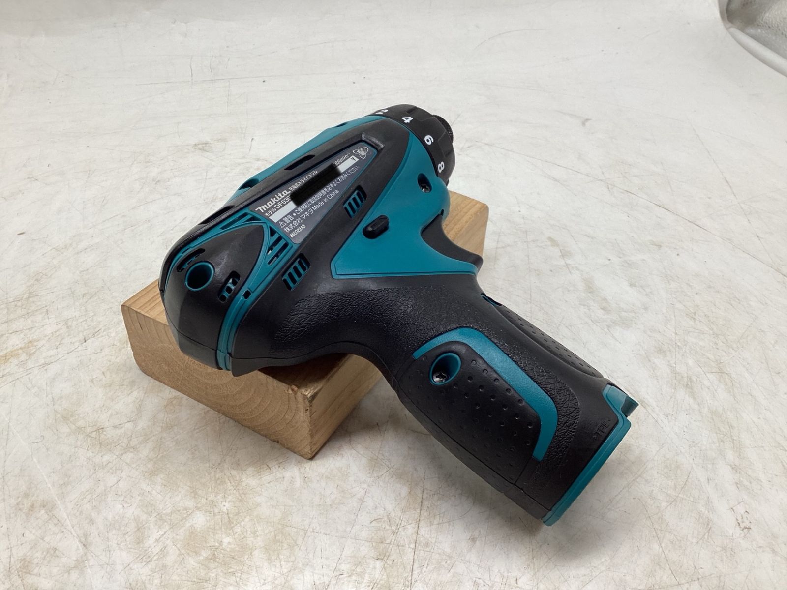 ♥に近い Makita|マキタ 10.8 V充電式ドライバドリル エコツール豊田インター店 M 02