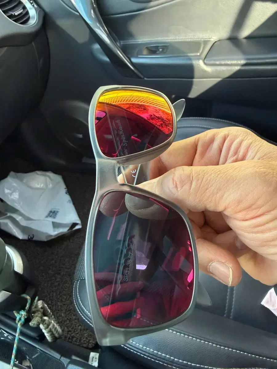 VALENTINO RUDY スピンホーク