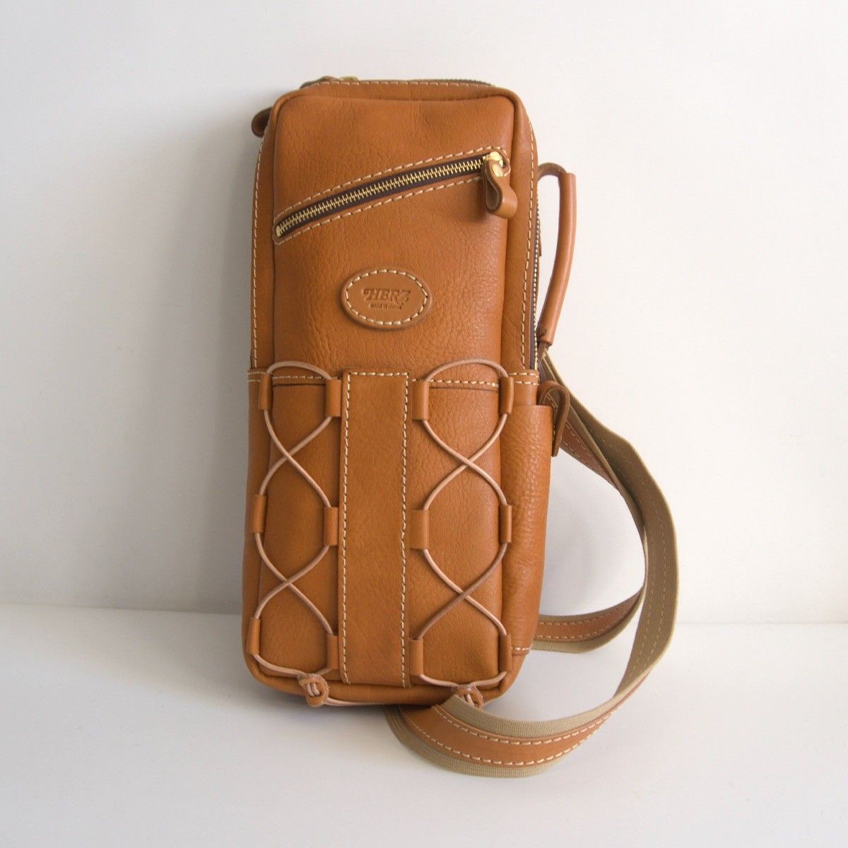 極美品】 HERZ ヘルツ 【ワンショルダー バッグ】ブラウン ボディ