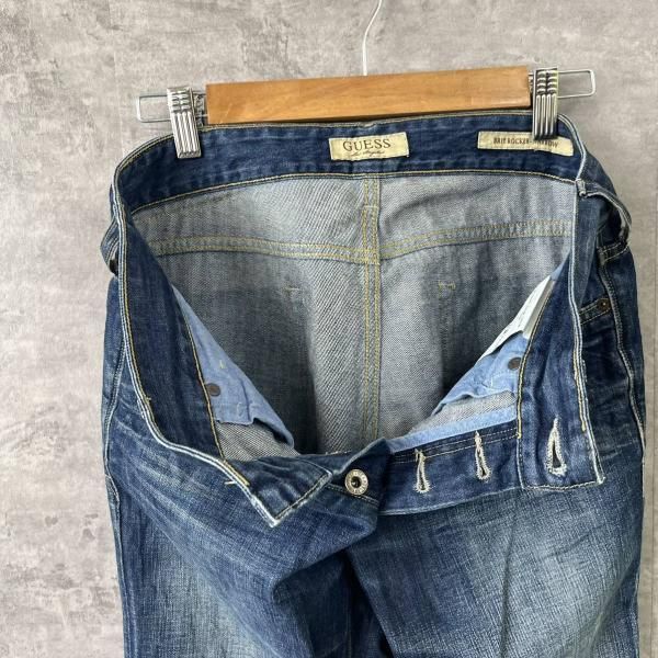 GUESS BRIT ROCKER NARROW ブルー ボタンフライ デニムジーンズパンツ 