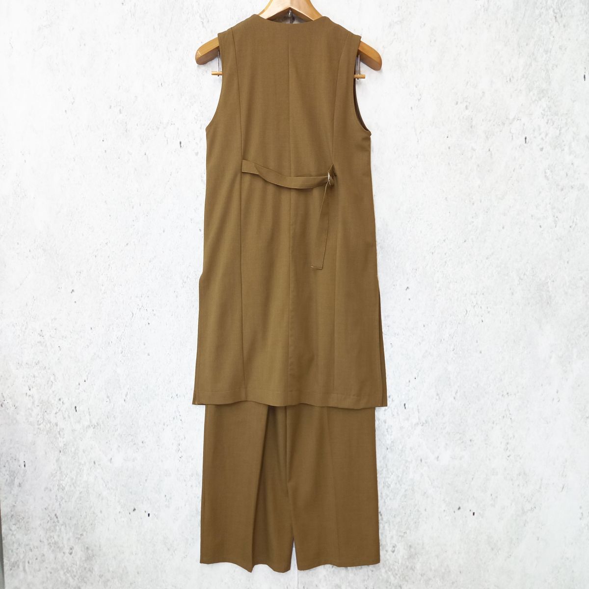 mysty woman ミスティーウーマン Wボタン テーラード ロング ジレ ハイウエスト サス付き パンツ セットアップ モカ Fサイズ 〇