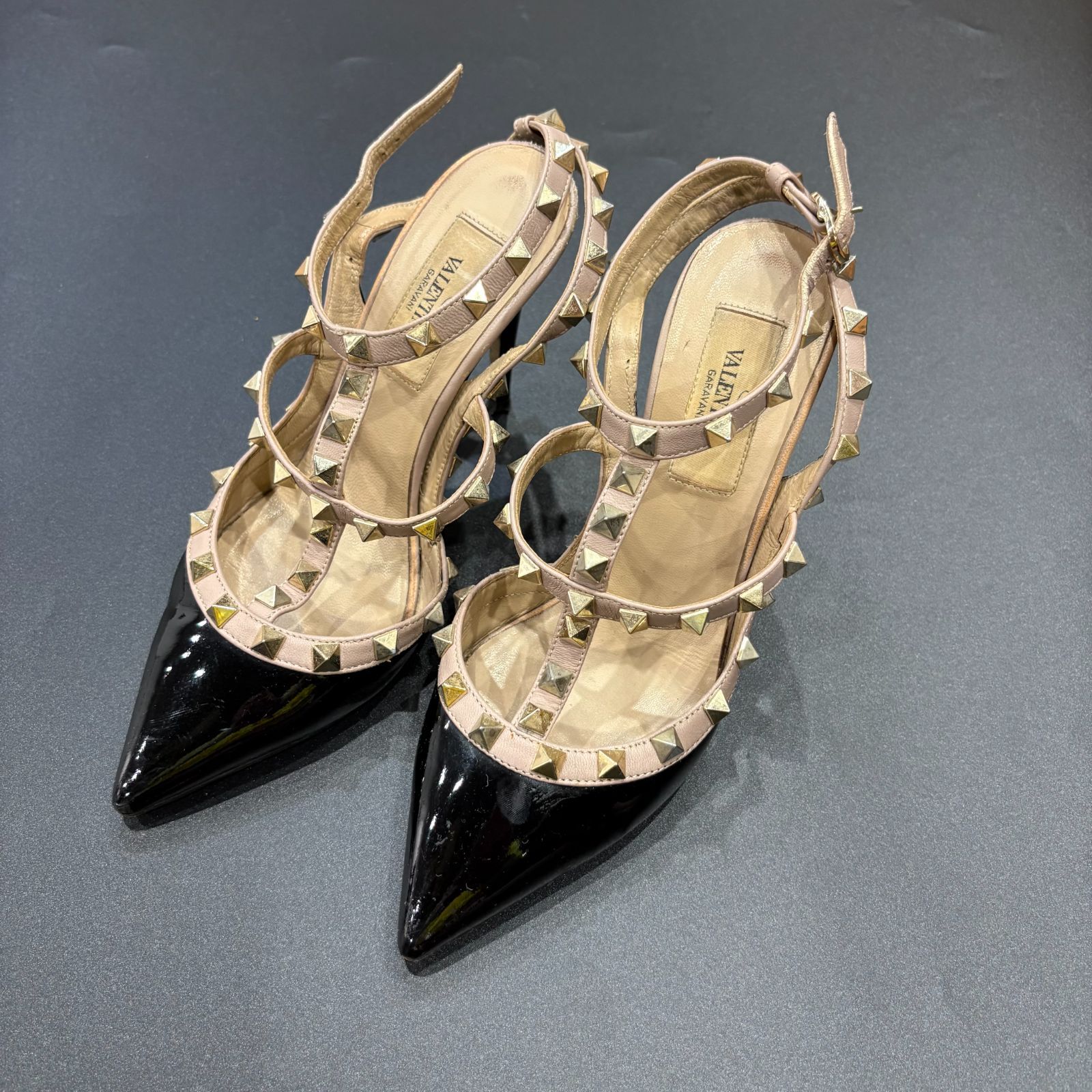 ヴァレンティノ パンプスヒール