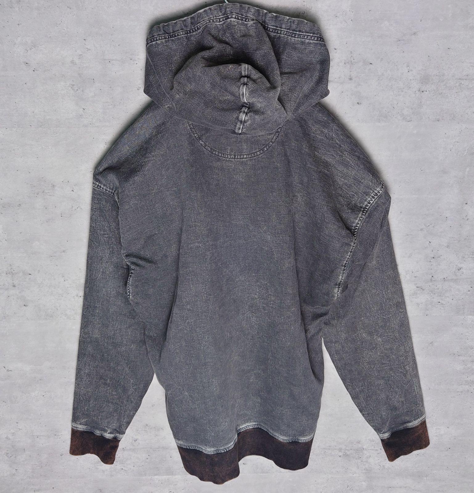 ✨DIESEL ディーゼル ヴィンテージ加工 胸ロゴ ビンテージ パーカー 