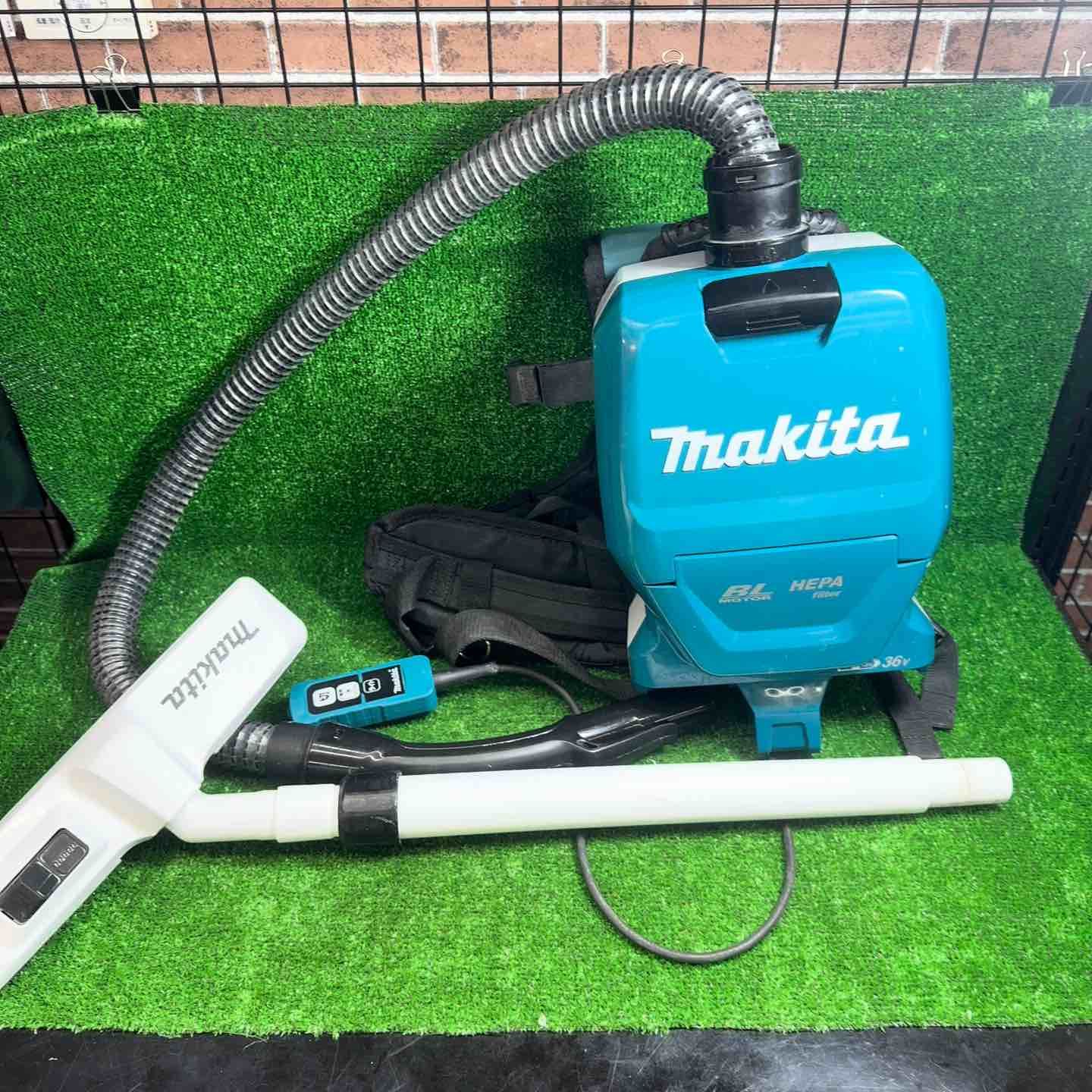 品 マキタ makita コードレス背負式クリーナー VC 261 DZ