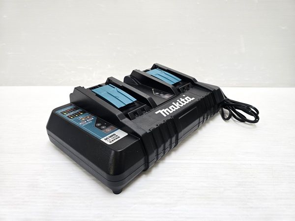 品 マキタ makita 2口 急速充電器 同時に充電 DC 18 RD AC 100 V ○YR-19618○