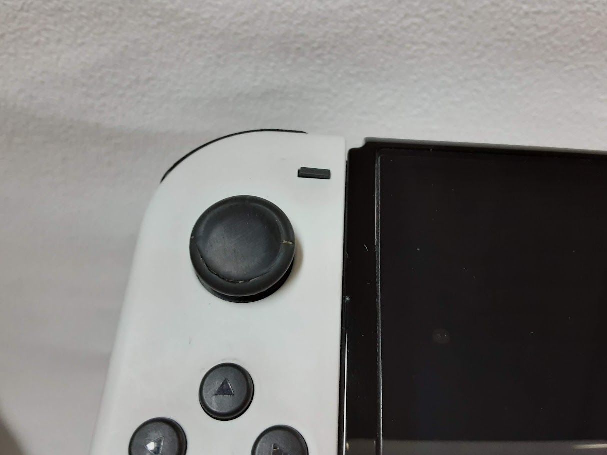  Nintendo Switch 有機ELモデル Joy-Con L | R ホワイト 状態 可 箱なし HDMIケーブルなし Joy-Conストラップなし 本体(有機ELモデル) Nintendo Switch