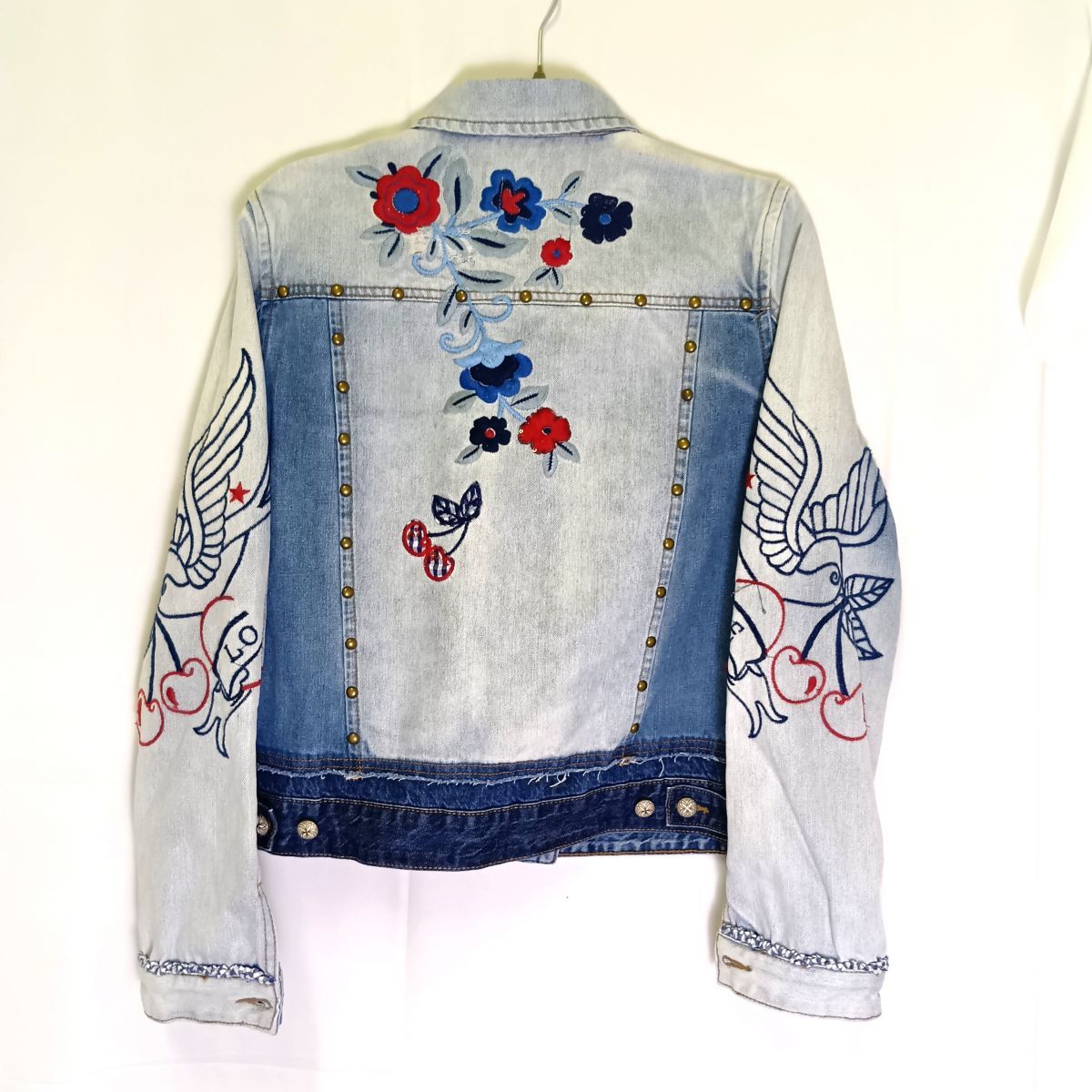 ウォッシュタイプ刺繍Gジャン 刺繍 デニム ジャケット 42 〇