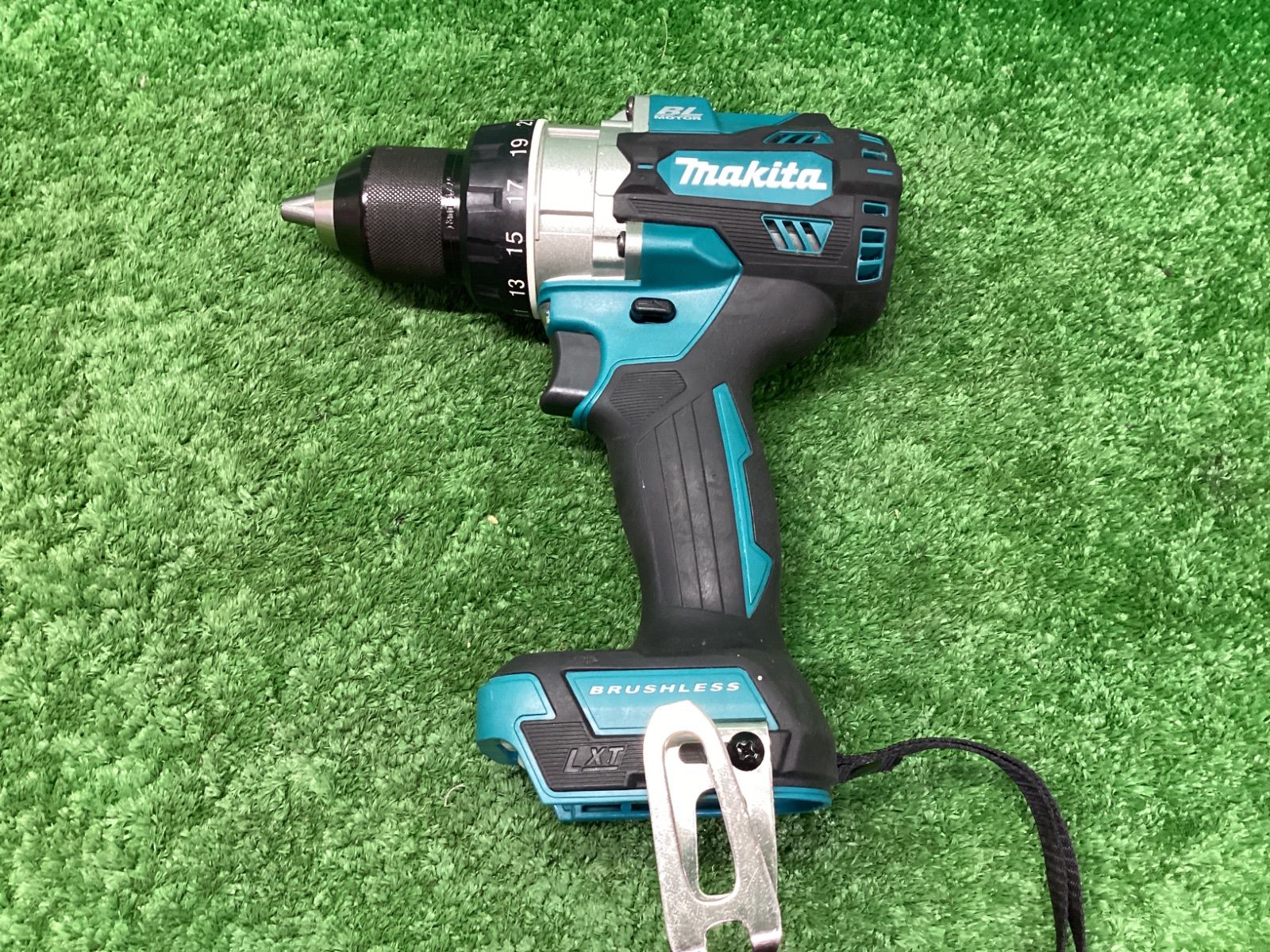 makita マキタ 18 v充電式ドリルドライバ 本体のみ DF 486 DZ
