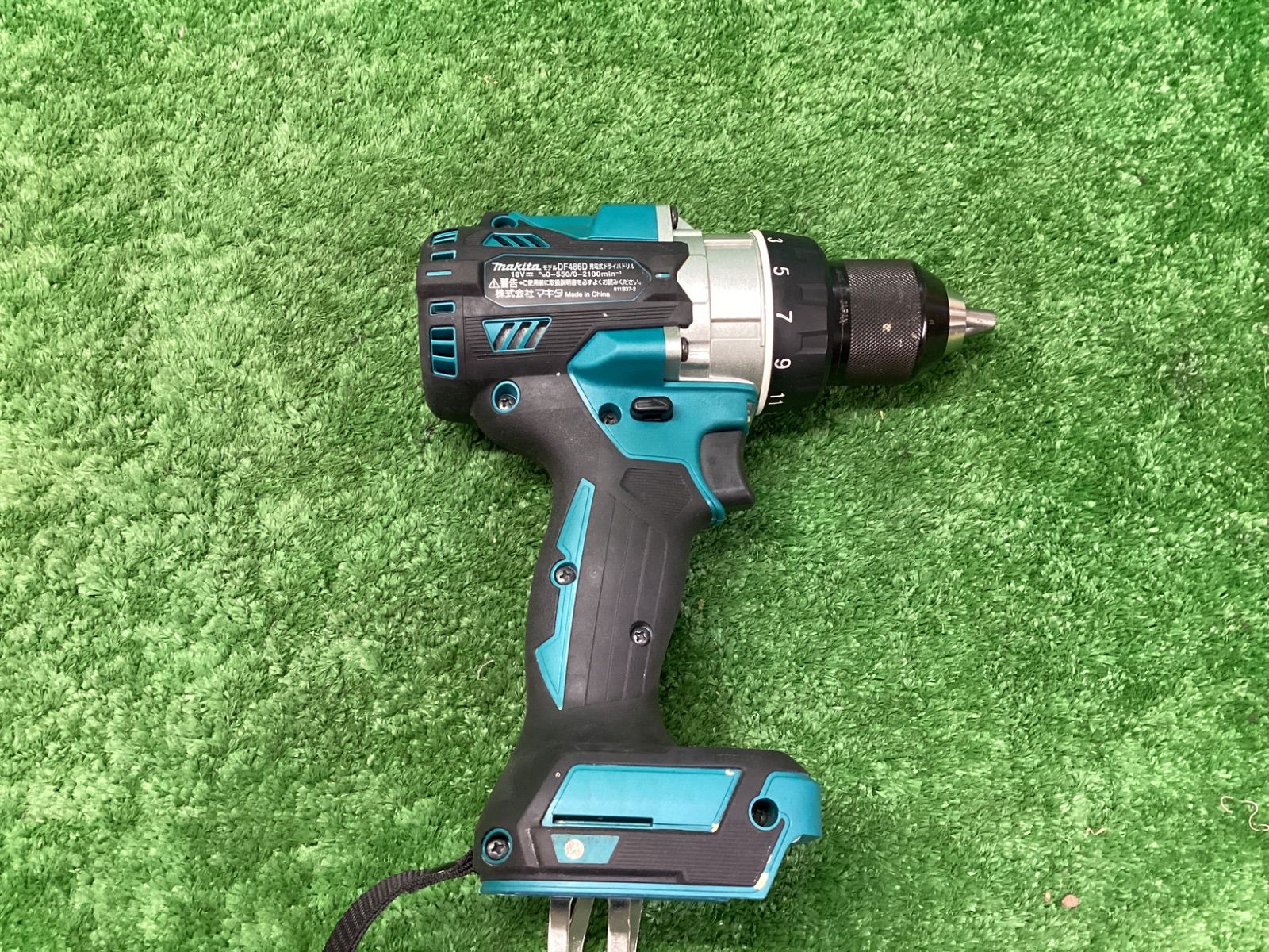 makita マキタ 18 v充電式ドリルドライバ 本体のみ DF 486 DZ