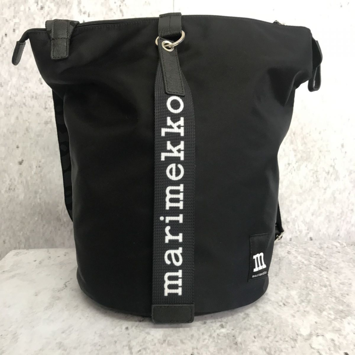 美品 】 marimekko マリメッコ All Day Bucket Solid ショルダー 