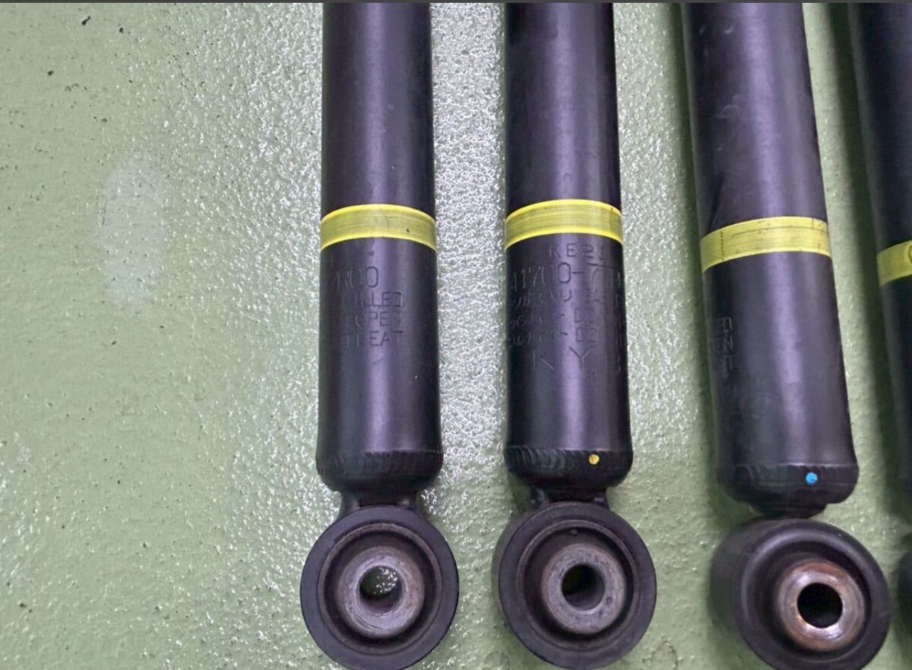 258-147-02 新車外し ジムニーJB64W シエラ JB74W純正サスペンション