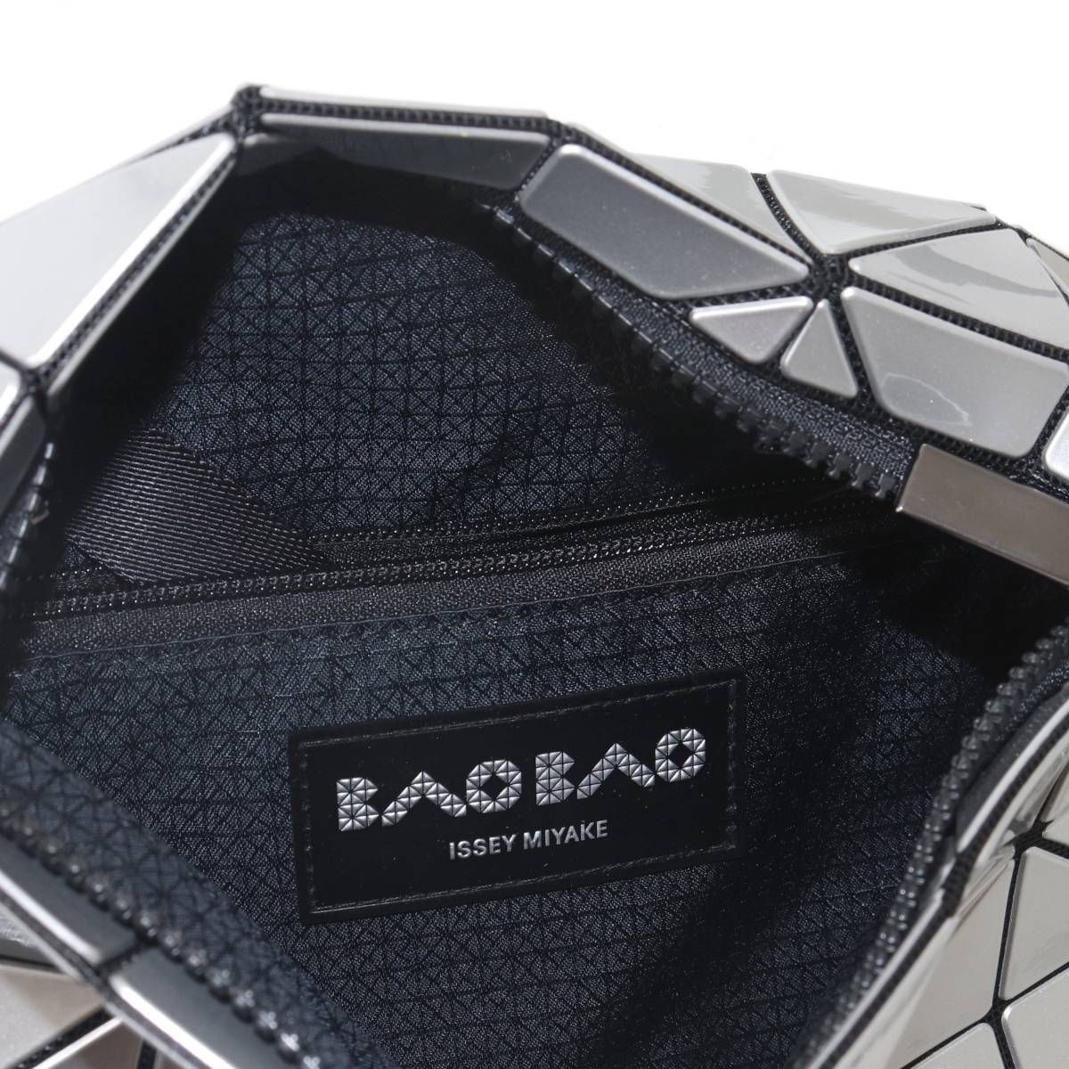 ISSEY MIYAKE / イッセイミヤケ ショルダーバッグ バオバオ BAO BAO 