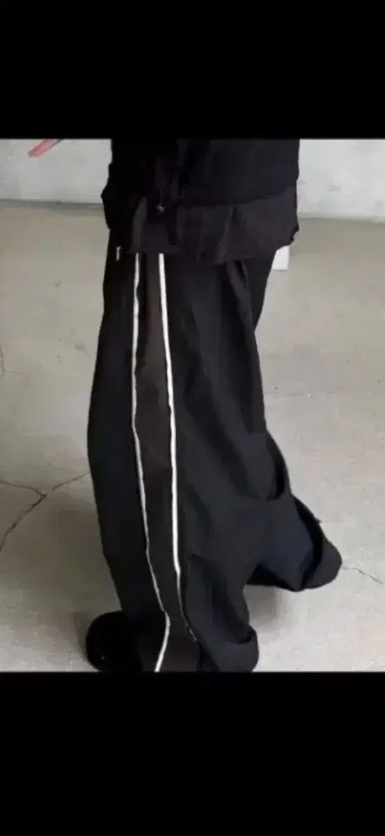 4 ポリテ루 1011 ナイロン トラックパンツ スポーツ ブラック