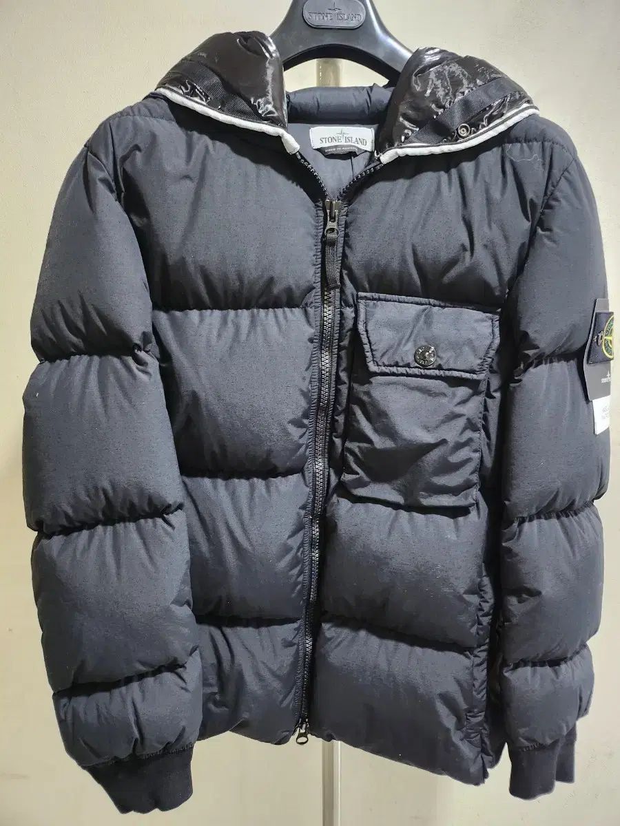 ストーンアイランド ナスラン ダウン S