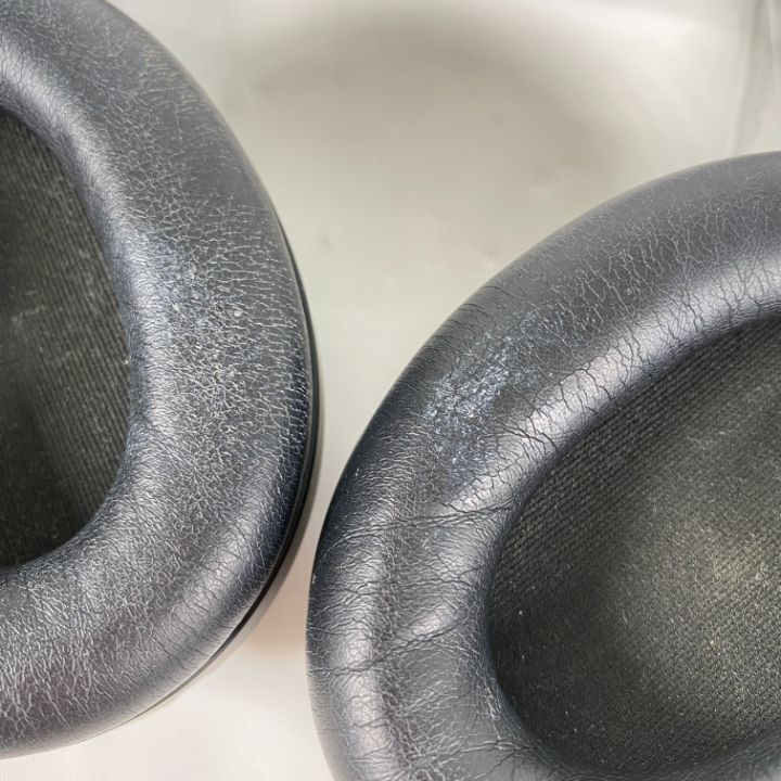 黒 ノイズキャンセル