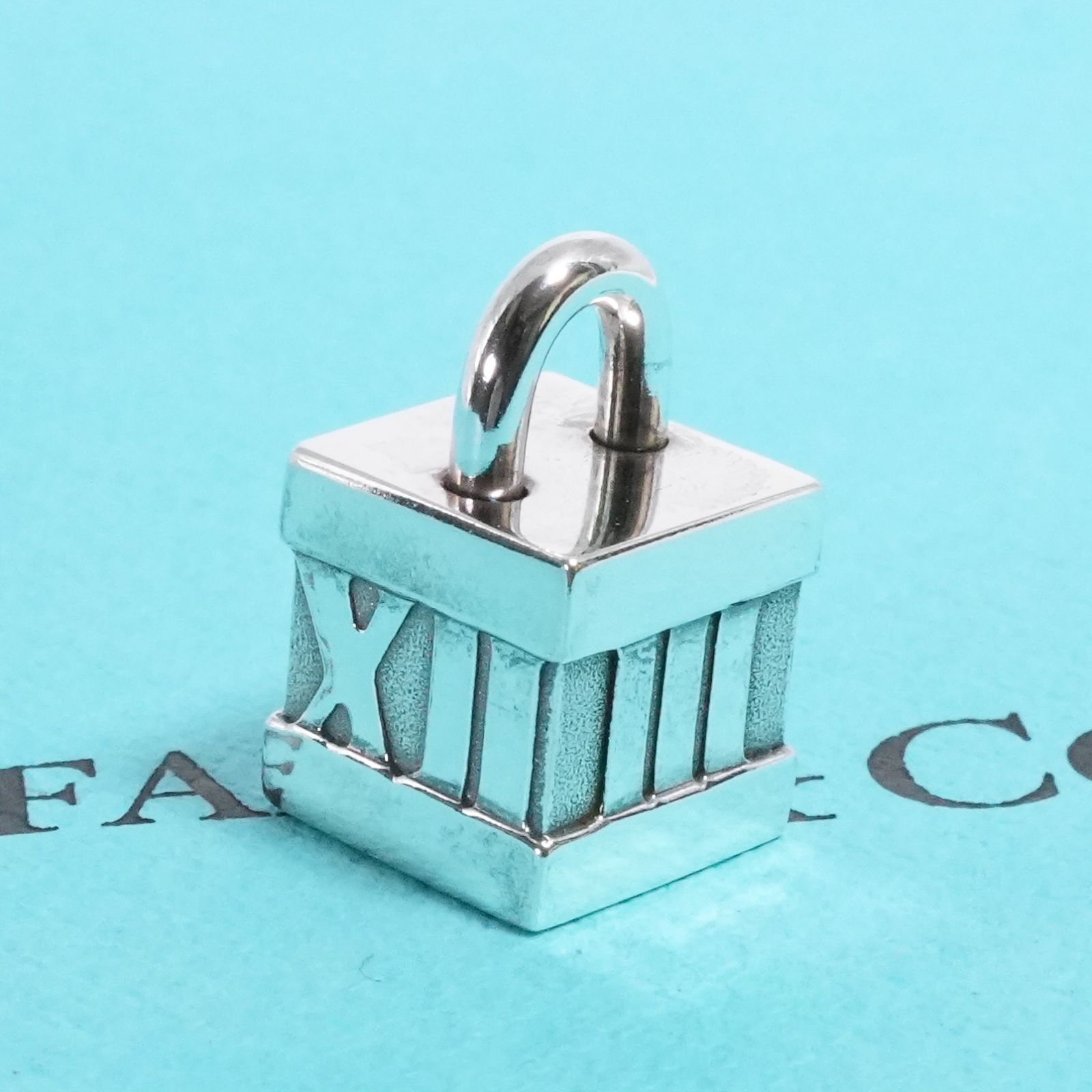 極美品 ティファニー アトラスキューブ 南京錠 ネックレストップ/25