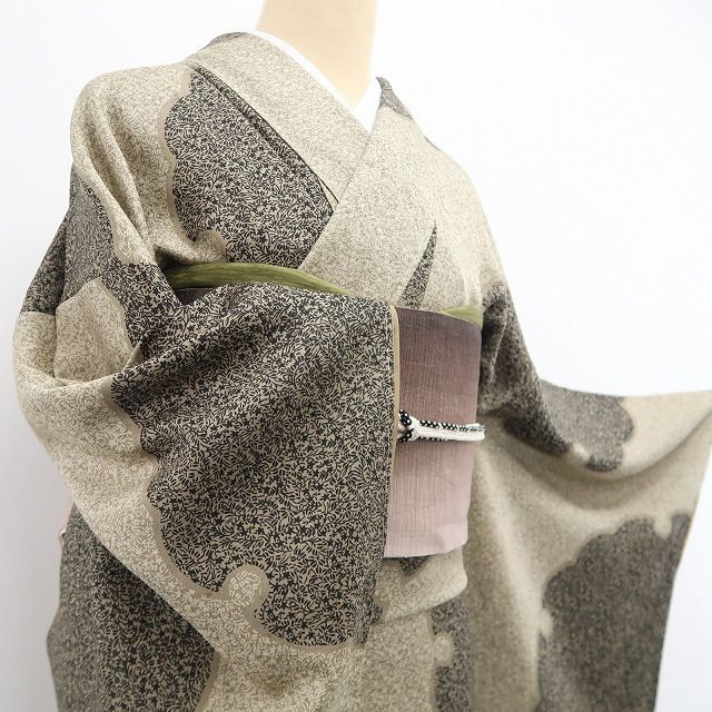 ❁tomihisa❁新品 雪輪 着物 正絹 仕付け糸付”日常に上質を添える雪輪