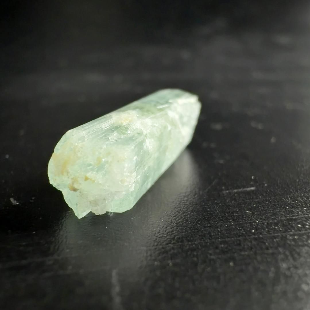 【値下げ】アクアマリン/ベリル(緑柱石)の原石母岩付き　自然結晶 値下げ】アクアマリン/ベリル(緑柱石)の原石母岩付き 自然結晶 値下げ