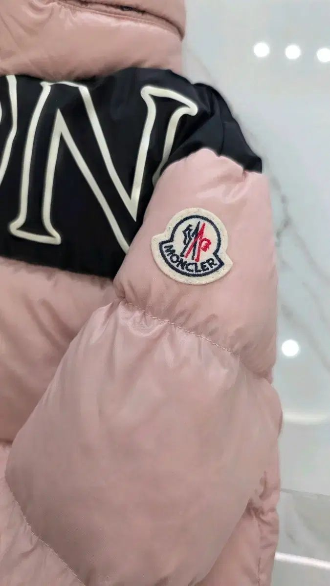 ピンク ショートダウン