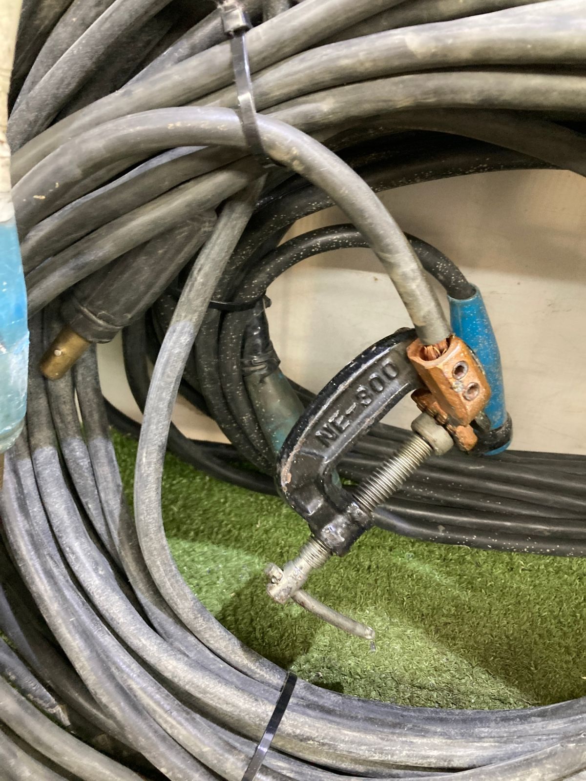 品 0921 キャプタイア ホルダー付きセット