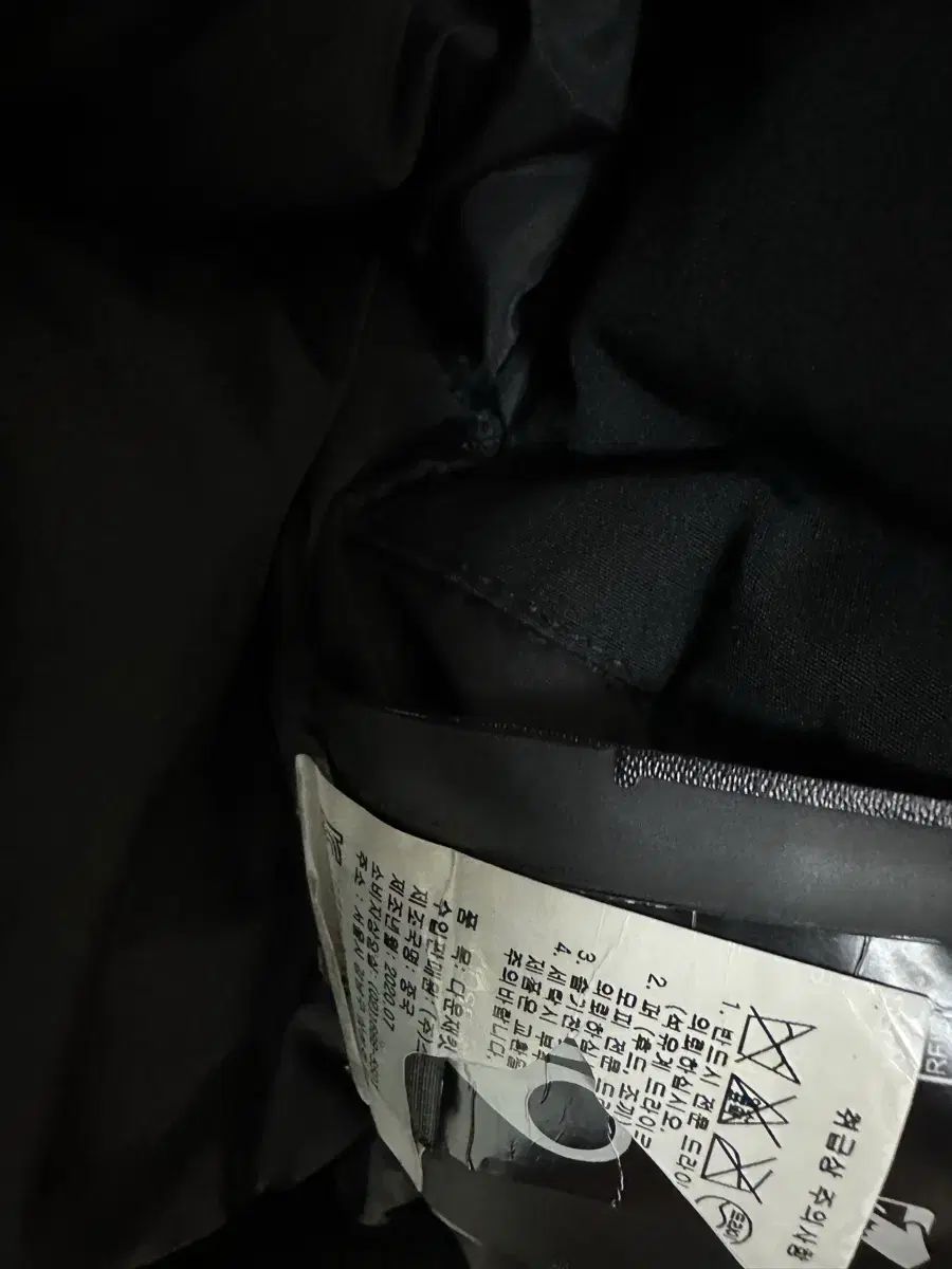  ムースナックルズ キッズ ブルゾン ダウン ドライクリーニング 完了 その他 ジャケット ブルゾン