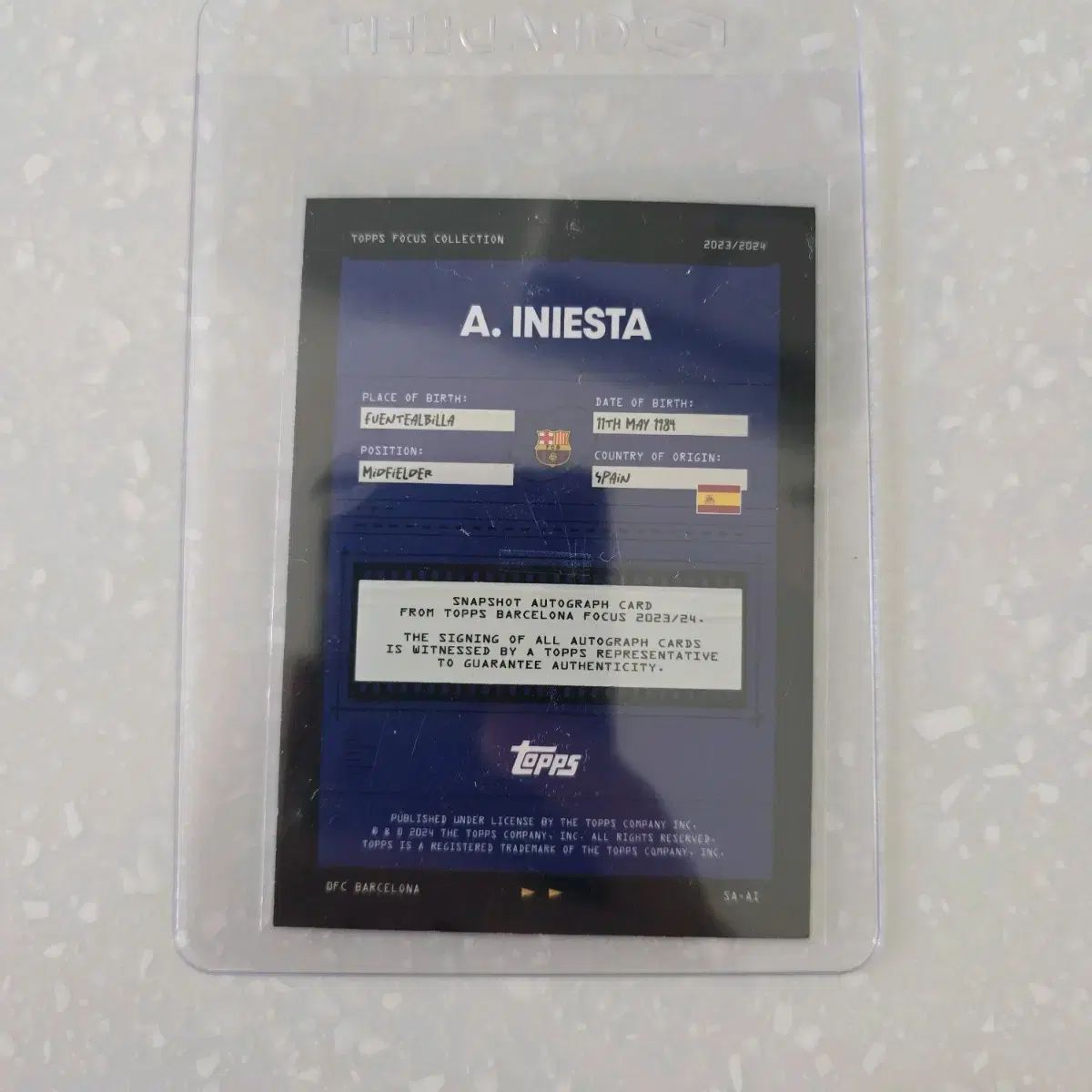 TOPPS トップス 발행 イニエスタ サイン入りカード