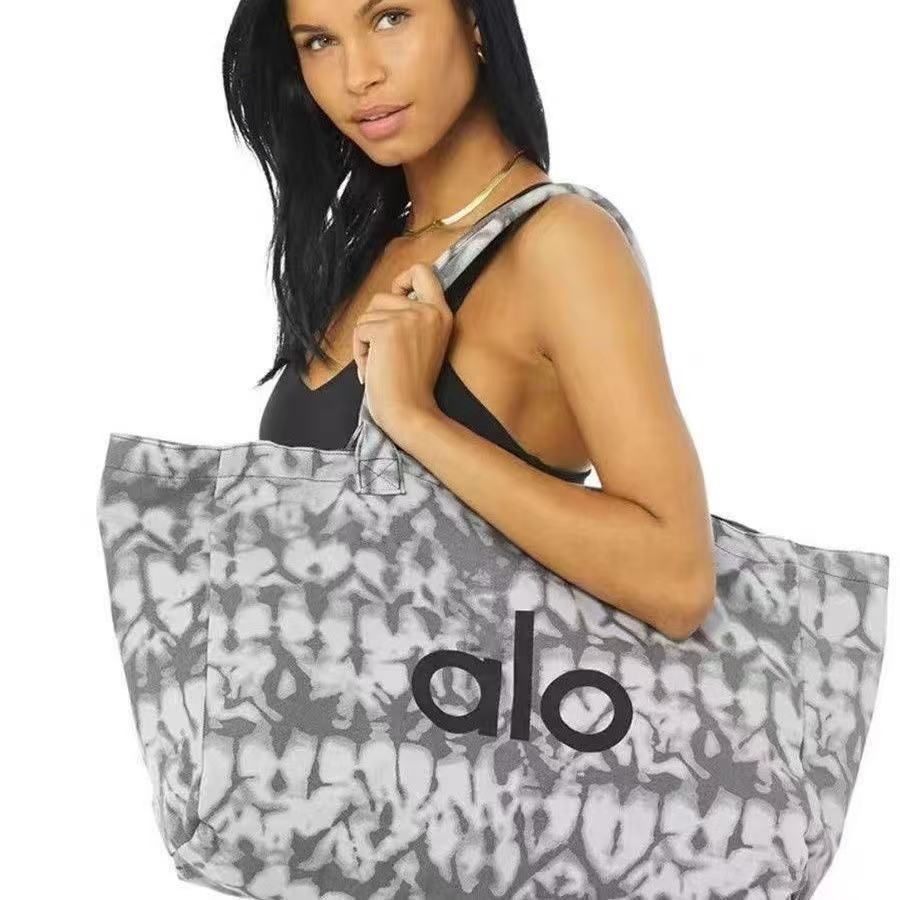 新品 alo yoga タイダイ柄 トートバッグ 大きめ 大容量 - メルカリ