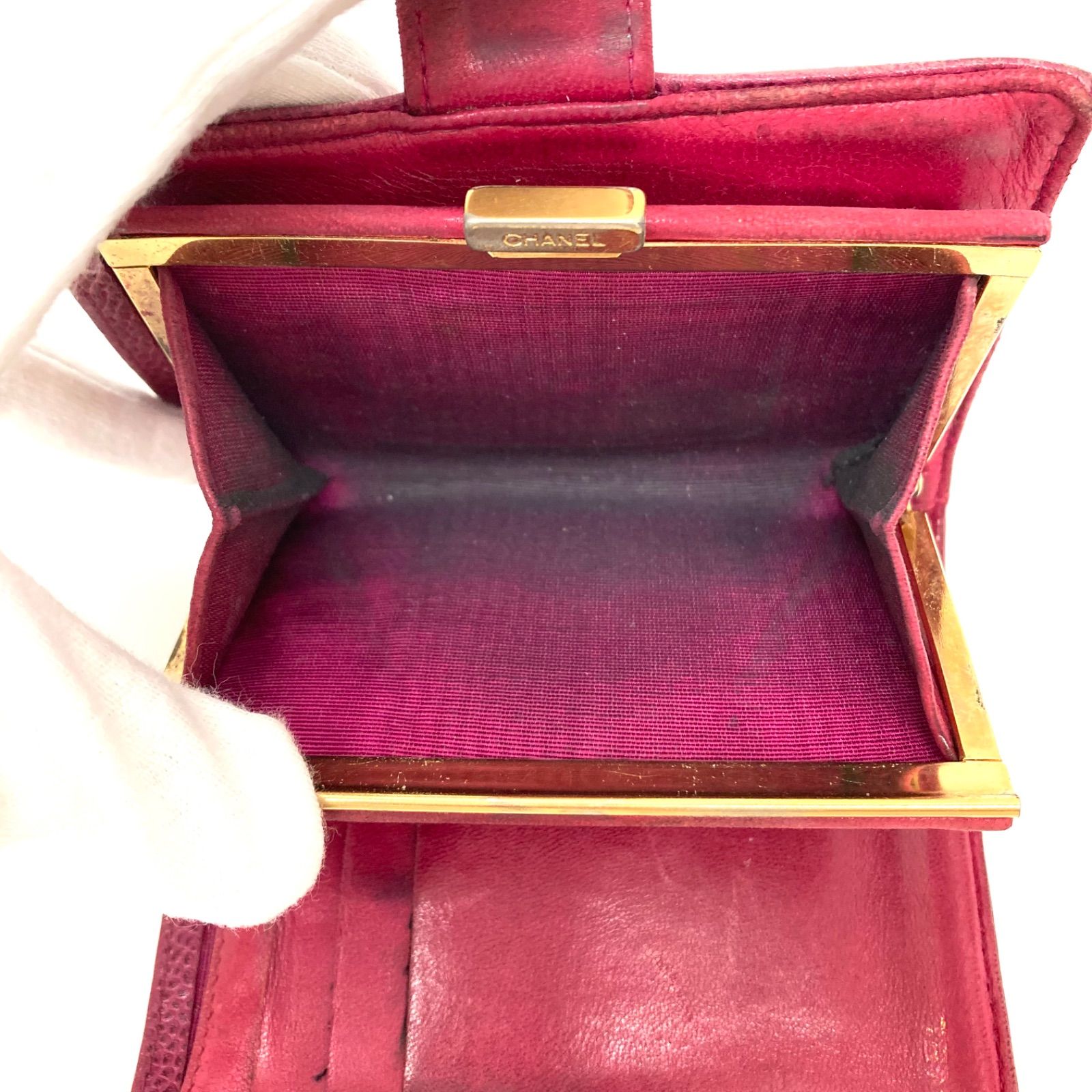 ◇CHANEL◇シャネル ココマーク キャビアスキン 二つ折り財布 がま口