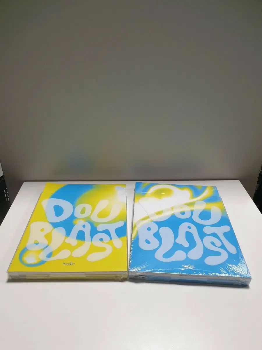 Kep1er（ケプラー）Double Blast アルバム（黄色/ブルー）