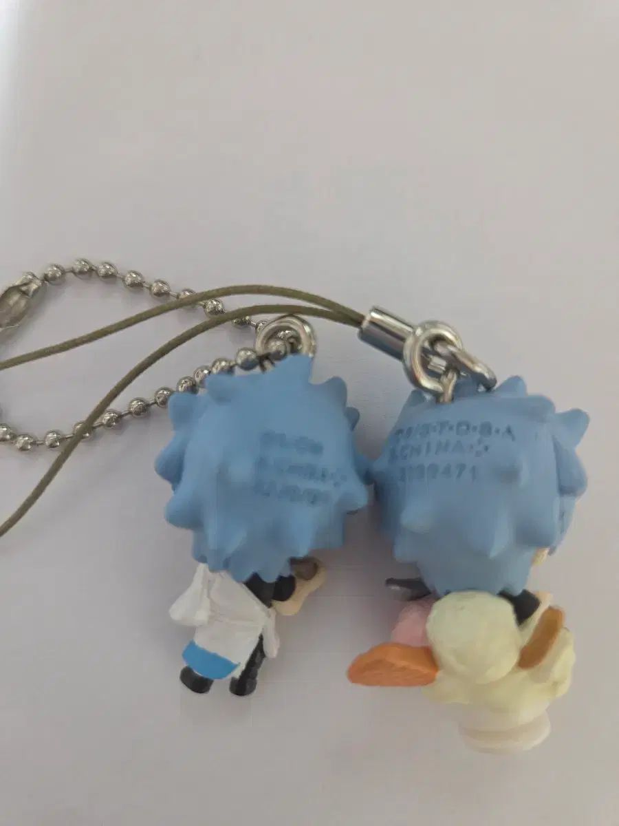 銀魂 銀時ストラップ 2個 まとめ売り - メルカリ