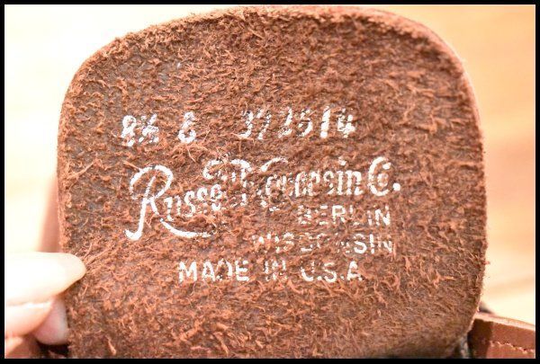 E ラッセルモカシン