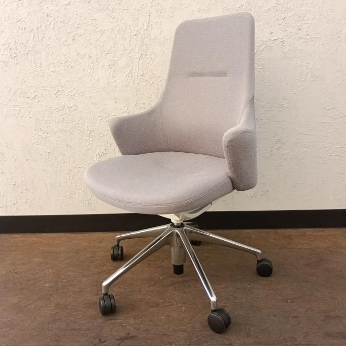 オカムラ オフィスチェア 肘あり ライブス ワークチェア CD 55 BW-FXW 1 製 グレー ハイバック 張材 インターロック ホワイトボディ 5本脚 ポリッシュ デスクチェア チェア イス 椅子