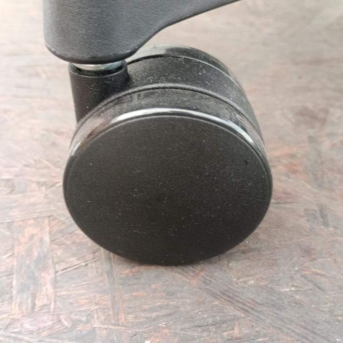 オカムラ オフィスチェア