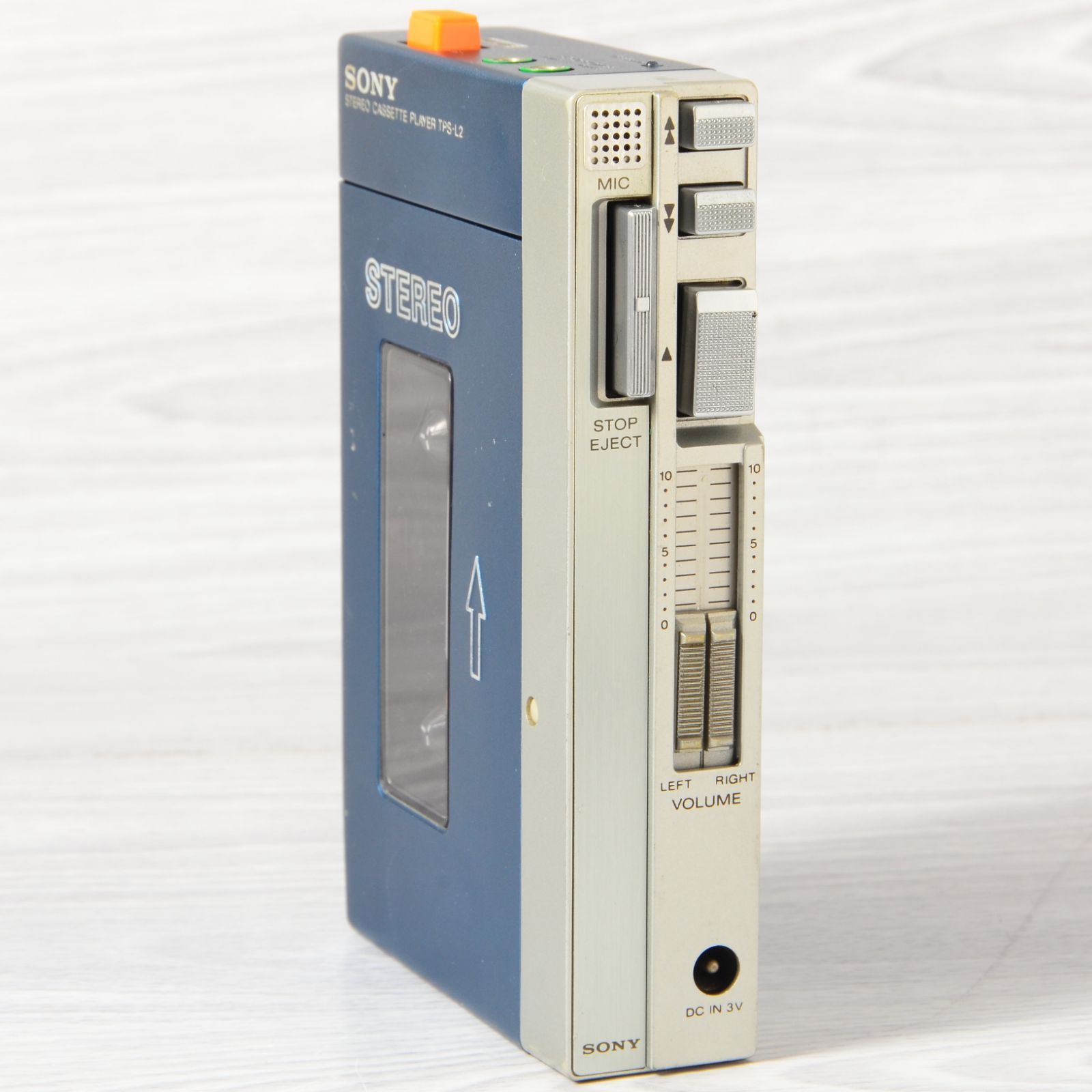 SONY 初代WALKMAN TPS-L2 GUYS & DOLLS カセットウォークマン 整備済