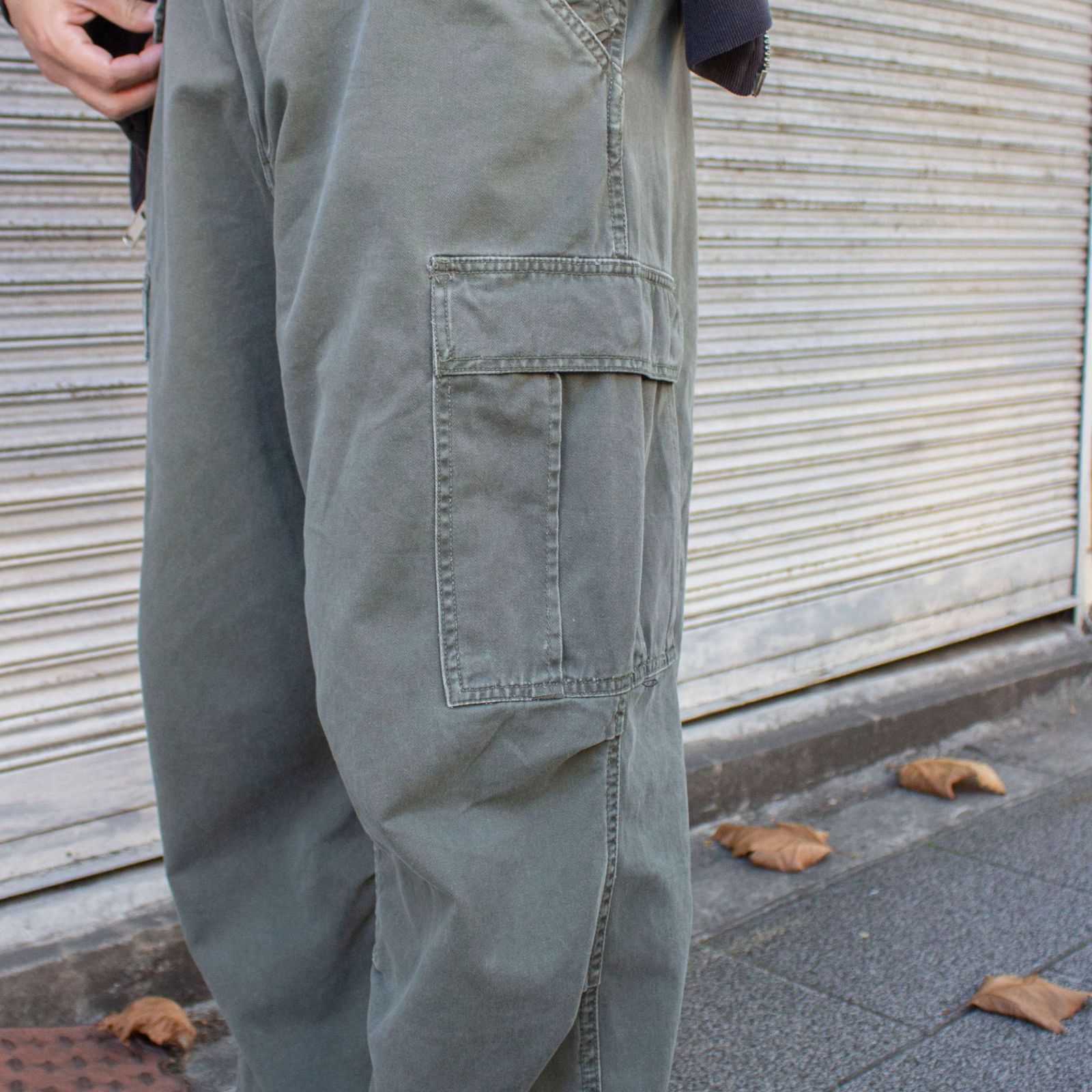 カーゴパンツ