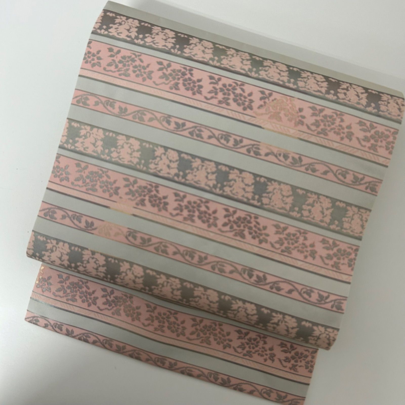 名古屋帯 正絹 横断 華うさぎ 花唐草 九寸 MA-1905 - メルカリ