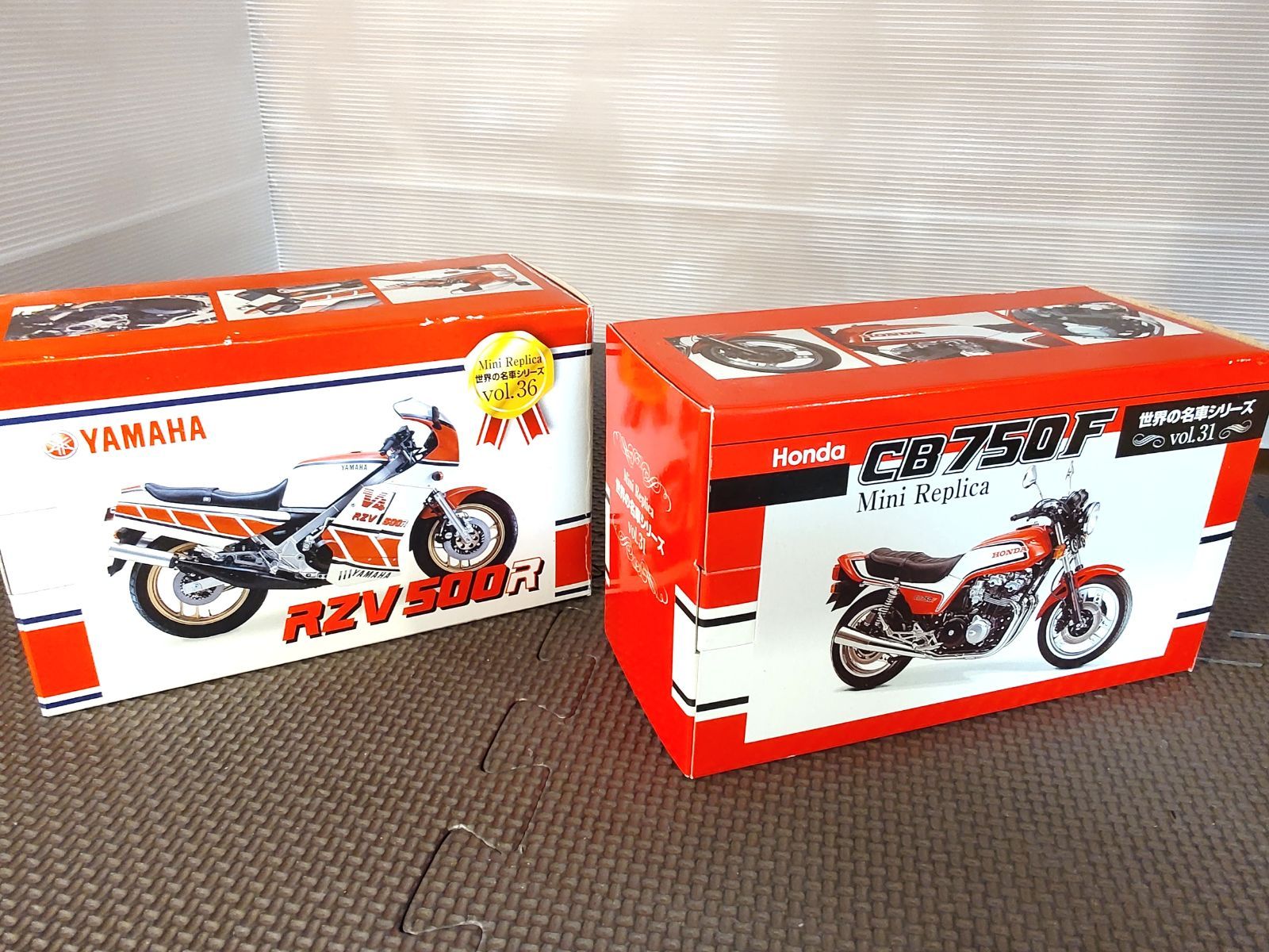 Honda CB750F ミニレプリカ 世界の名車シリーズ31 レッドバロン 世界の