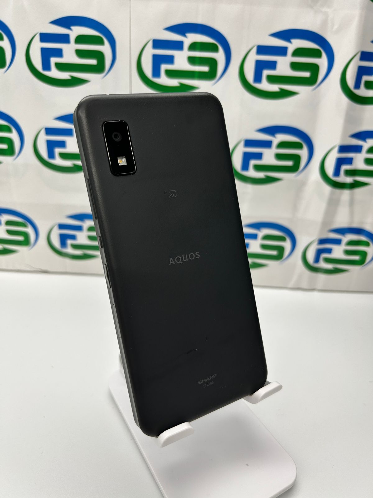 AQUOS wish SHG06 4GB 64GB チャコール SIMフリー 送料無料 シャープ