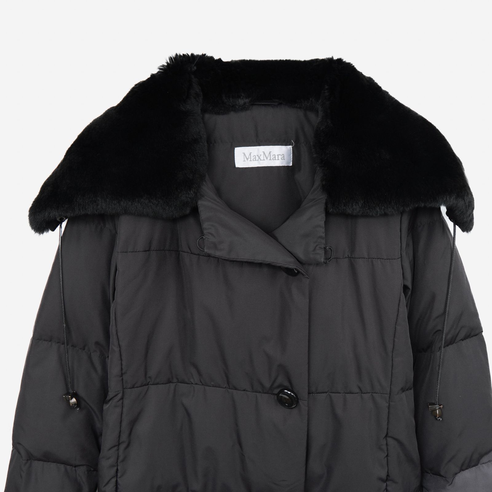 マックスマーラ ウィークエンド ⁄ 中綿 ダウン ファーフード ショート