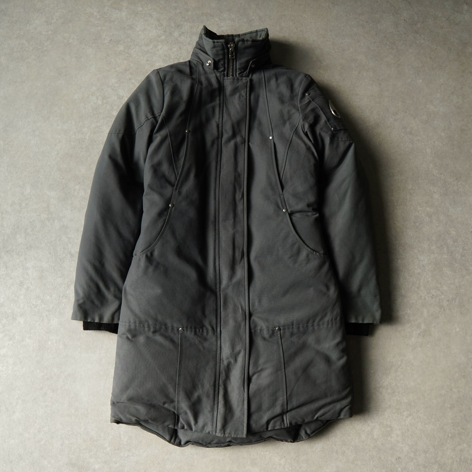 ムース ナックルズ Stirling Parka ファー ポンポン ダウンジャケット 