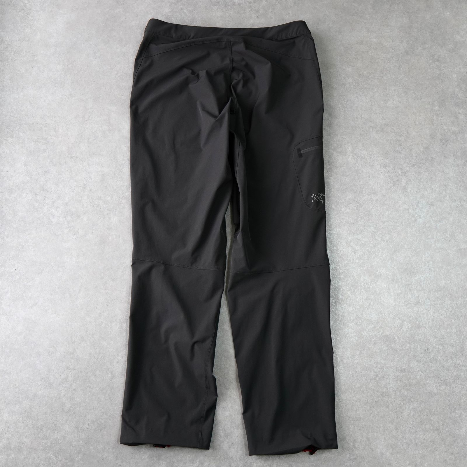 アークテリクス Ganmma Lightweight Pants ロゴ ナイロンパンツ グレー メンズ