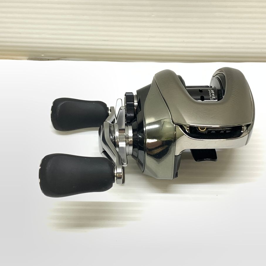 ベイトリール 釣具