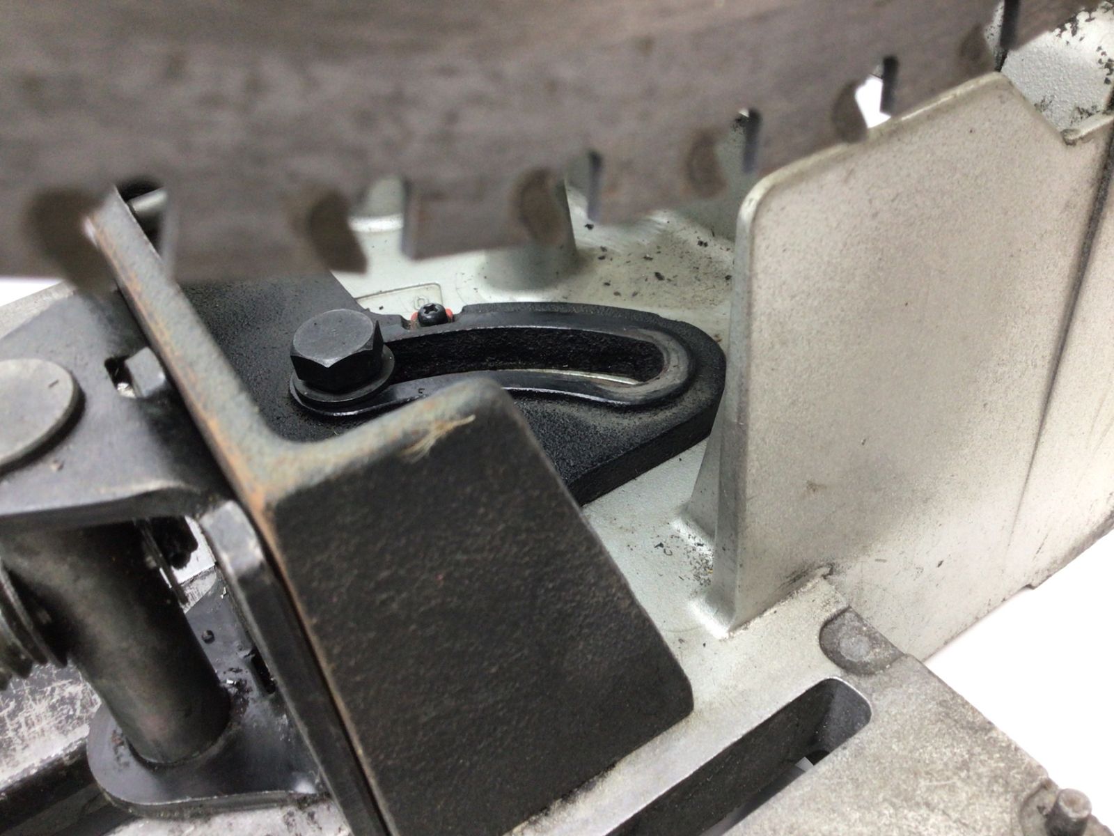 チップソー切断機